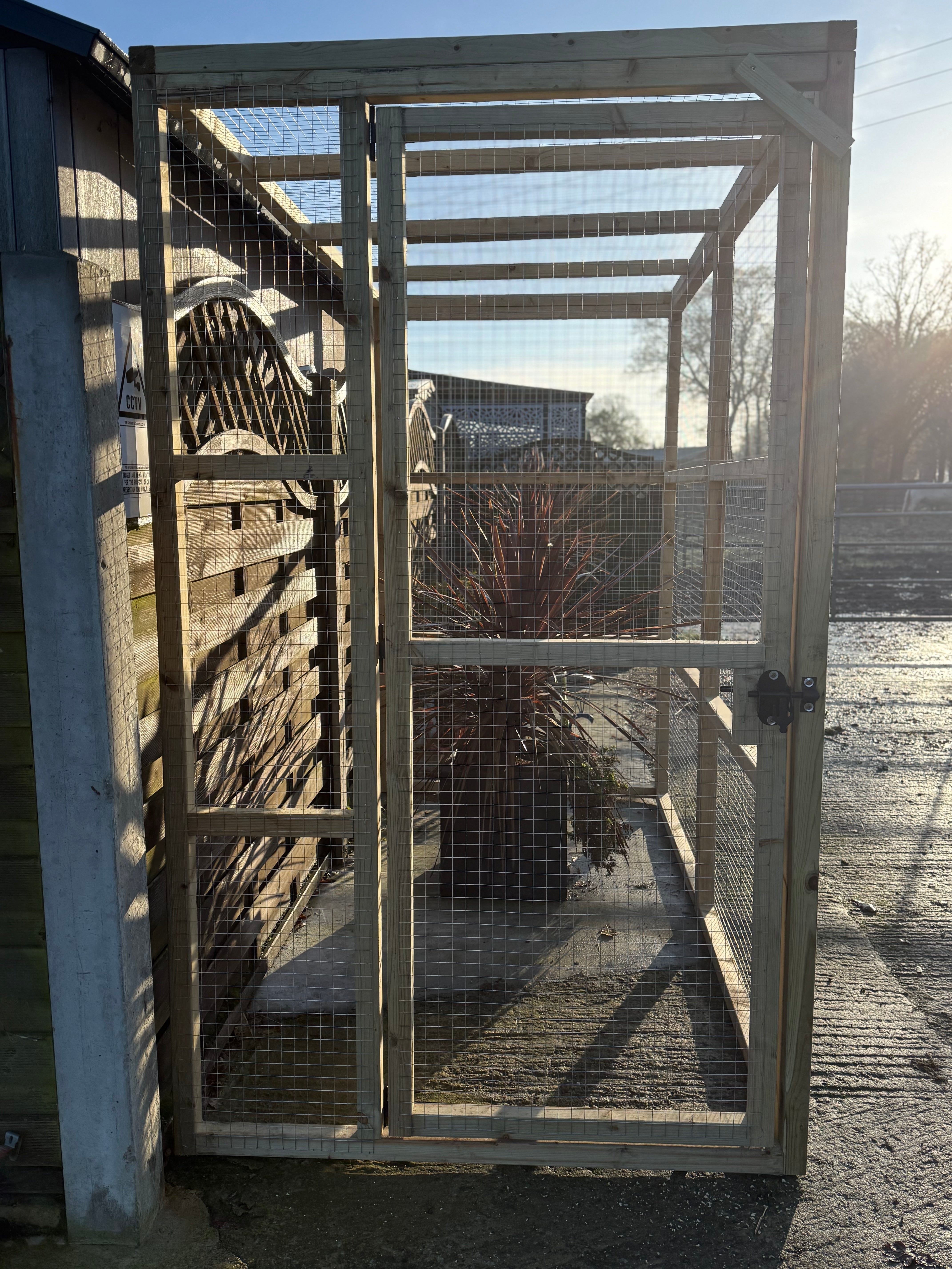 6ft Deep Purfect Catio Options